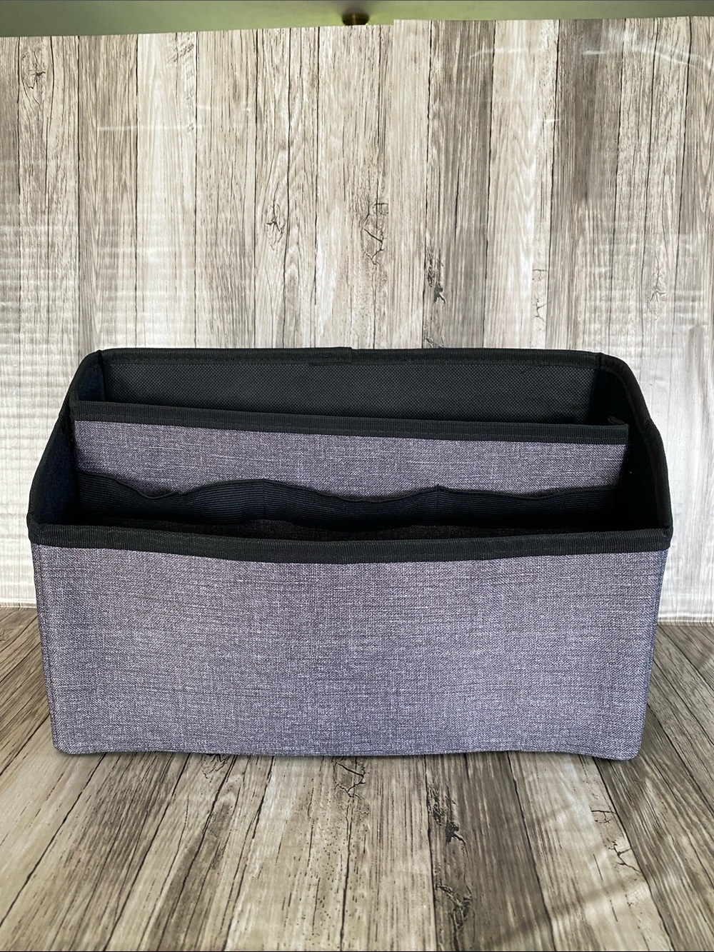 #1 THIRTY-ONE OFFICE DESK CHARGER ORGANIZER DIVIDER— CHARCOAL CROSSHATCH